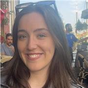 Hablante nativa de inglés, soy auxiliar de conversación en una escuela primaria. Clases en línea o en casa depende de tu ubicación